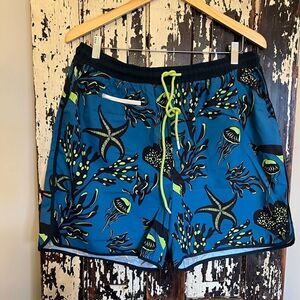 NWT GRACE KARIN Men's Quick Dry Swim Trunks Loose Fit Beach Shorts with Pockets